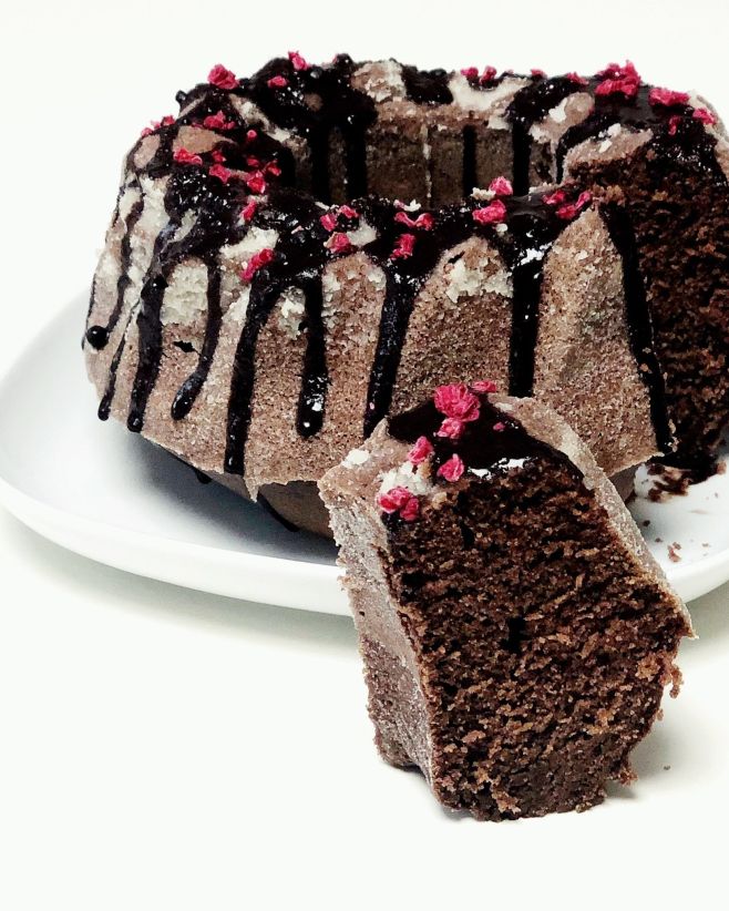 🎨🎨🎨EXTRA ČOKOLÁDOVÁ BÁBOVKA 🎨🎨🎨 ✅4 vejce ✅200g mandlové mouky ✅250g tvarohu ✅200g ghí ✅50g rozpuštěné čokolády ✅2PL kakaa...